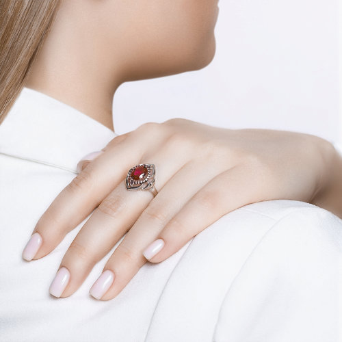 Серебряное кольцо SOKOLOV 84010024 с фианитом и рубиновым корундом