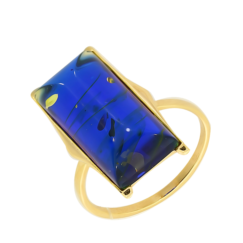 Кольцо из золочёного серебра Янтарная волна Я820196п-с с янтарём