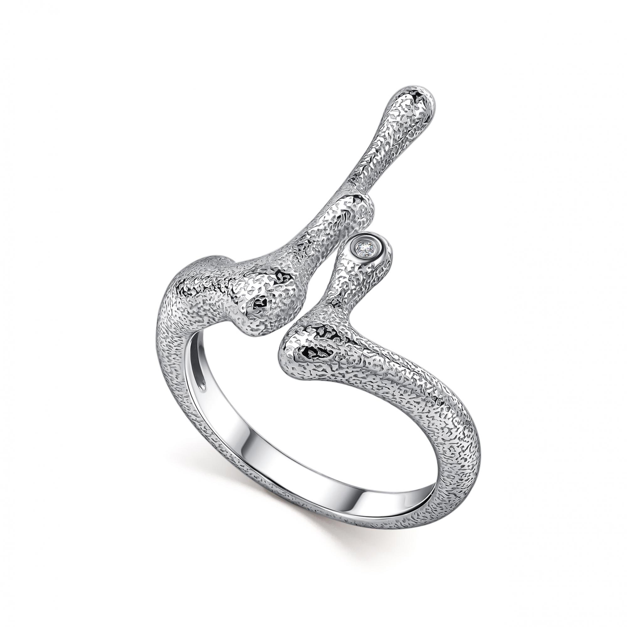 Серебряное кольцо АЛЬКОР 01-5575/000Б-00 с бриллиантом