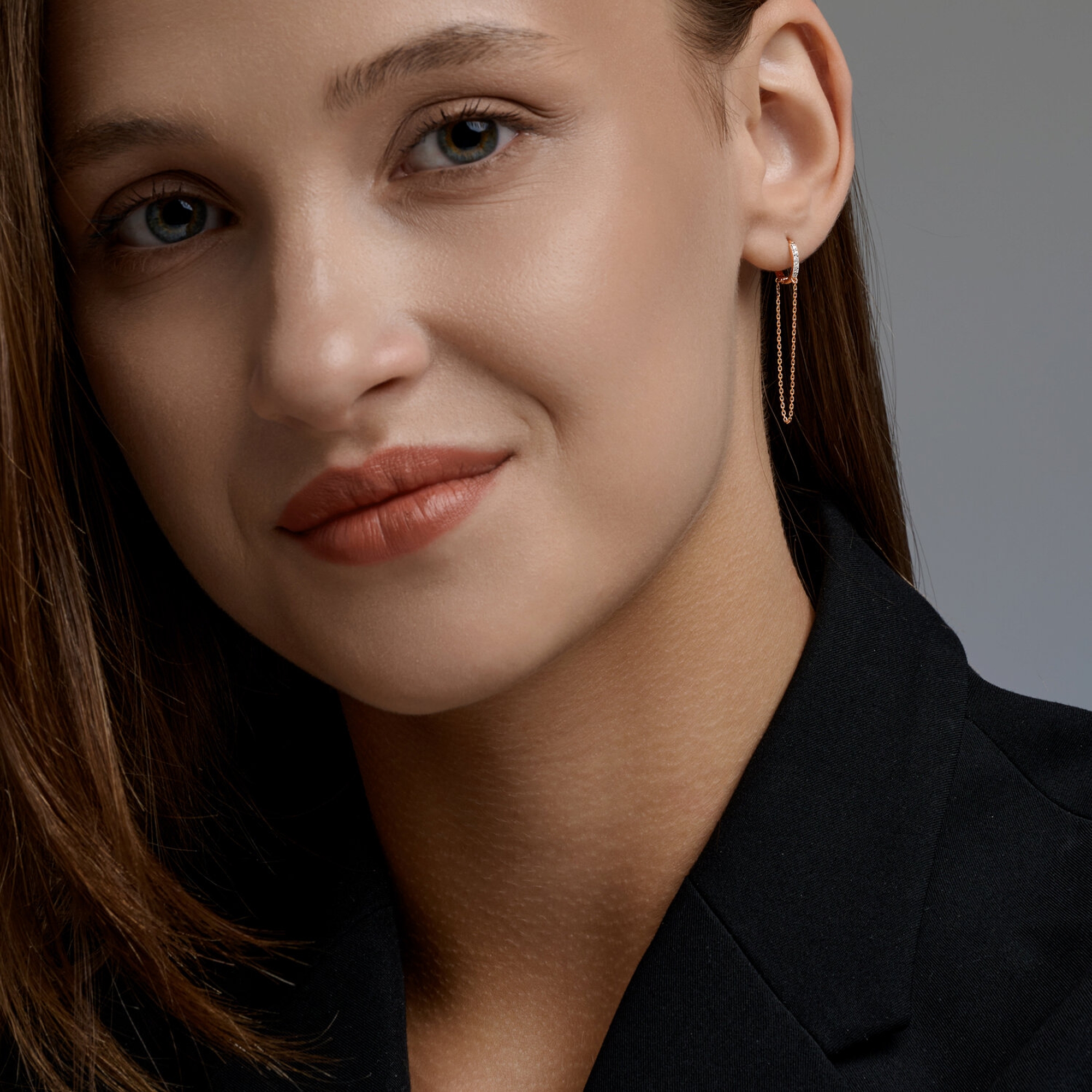 Золотые серьги SOKOLOV 0200876 с фианитом