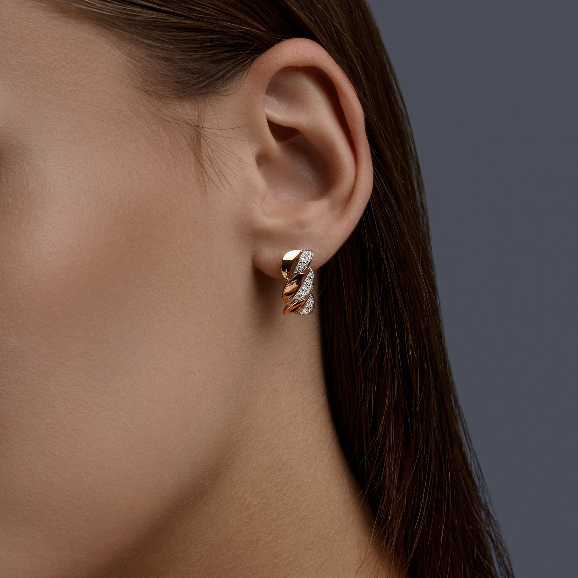 Золотые серьги SOKOLOV 0200892 с фианитом