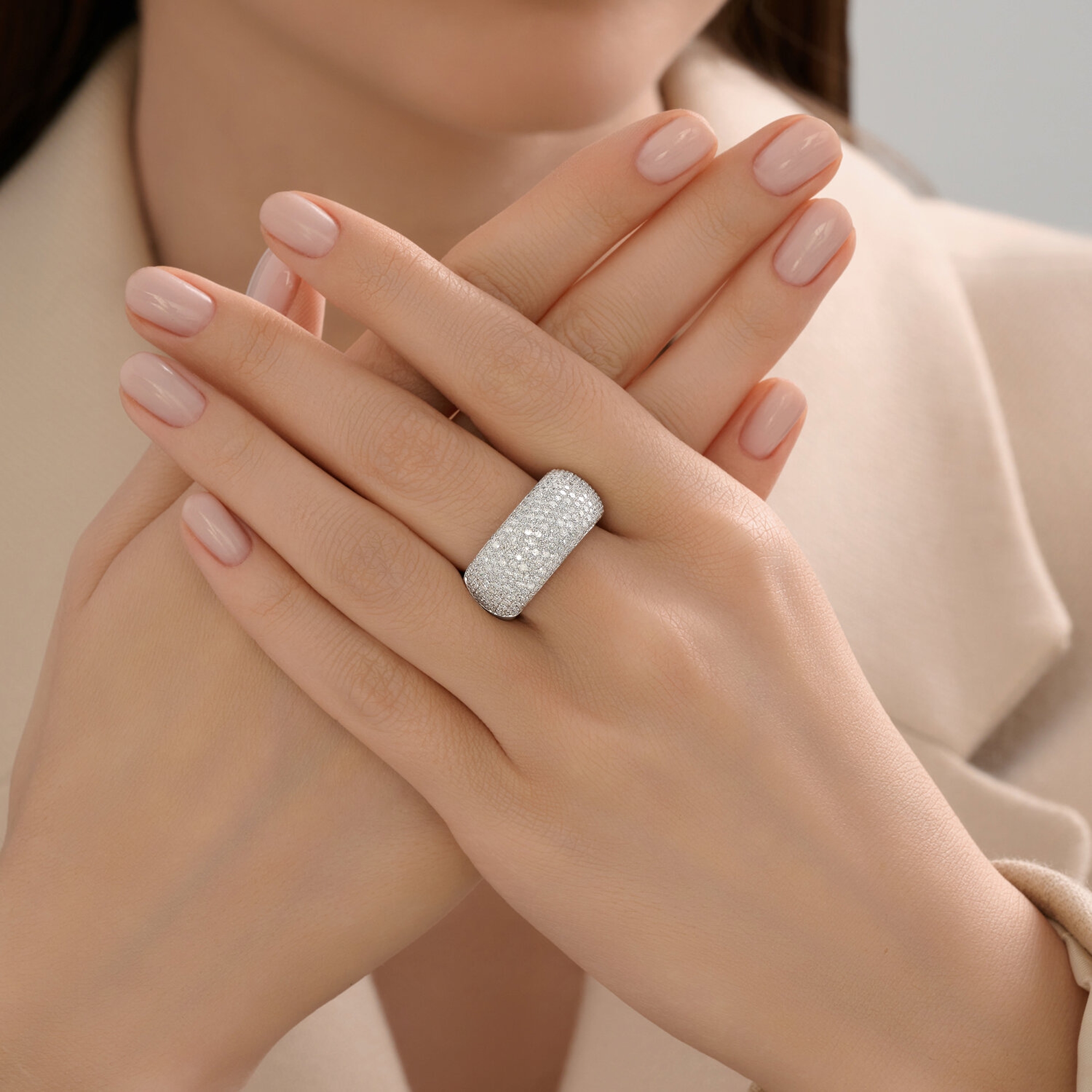 Золотое кольцо SOKOLOV 1012777-3 с бриллиантом