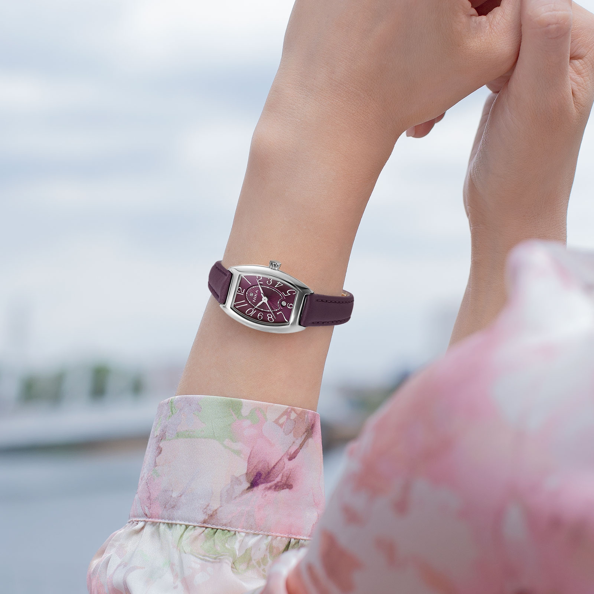 Серебряные часы Часовой завод Ника 1052.0.9.82A