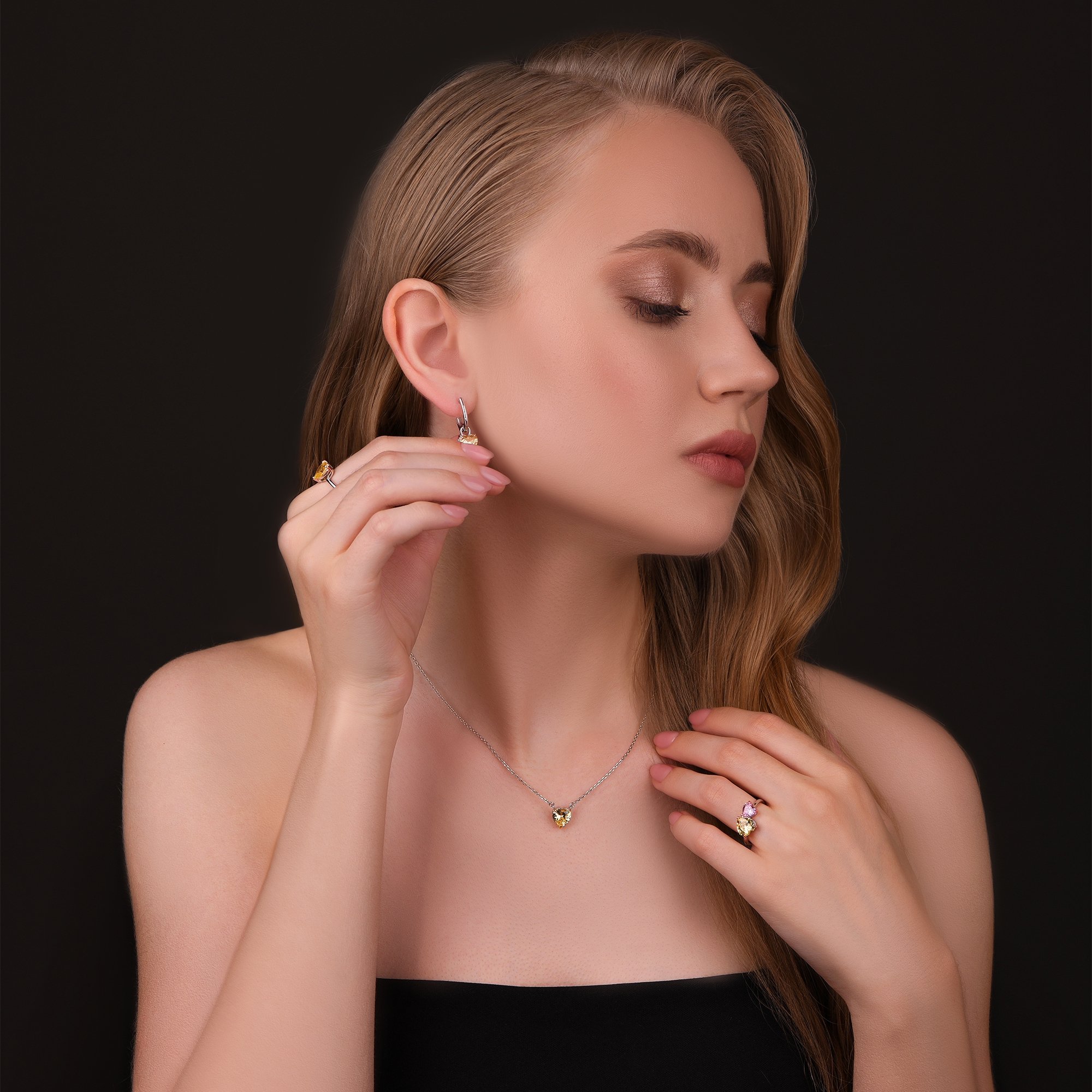 Серебряное кольцо TALANT 20-7М-0005-17446 с фианитом