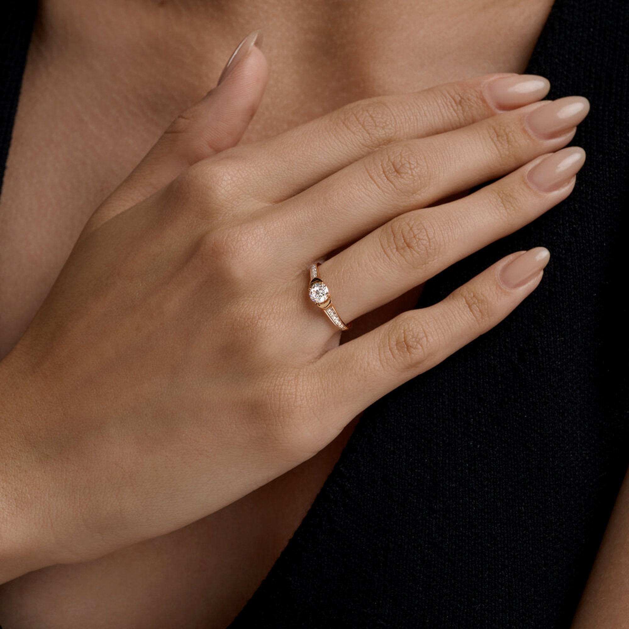 Золотое кольцо SOKOLOV 51-110-01026-1 с фианитом