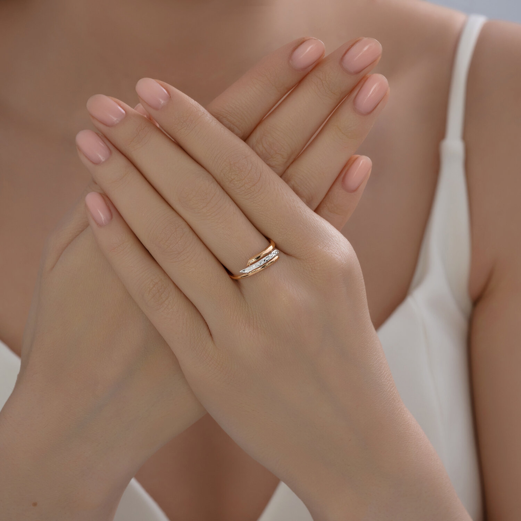 Золотое кольцо Diamant 51-110-02898-1