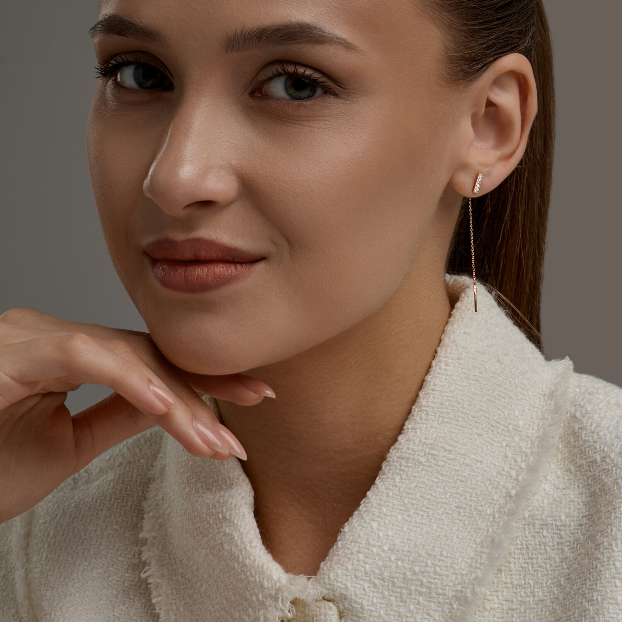 Золотые серьги Diamant 51-123-01215-1 с фианитом