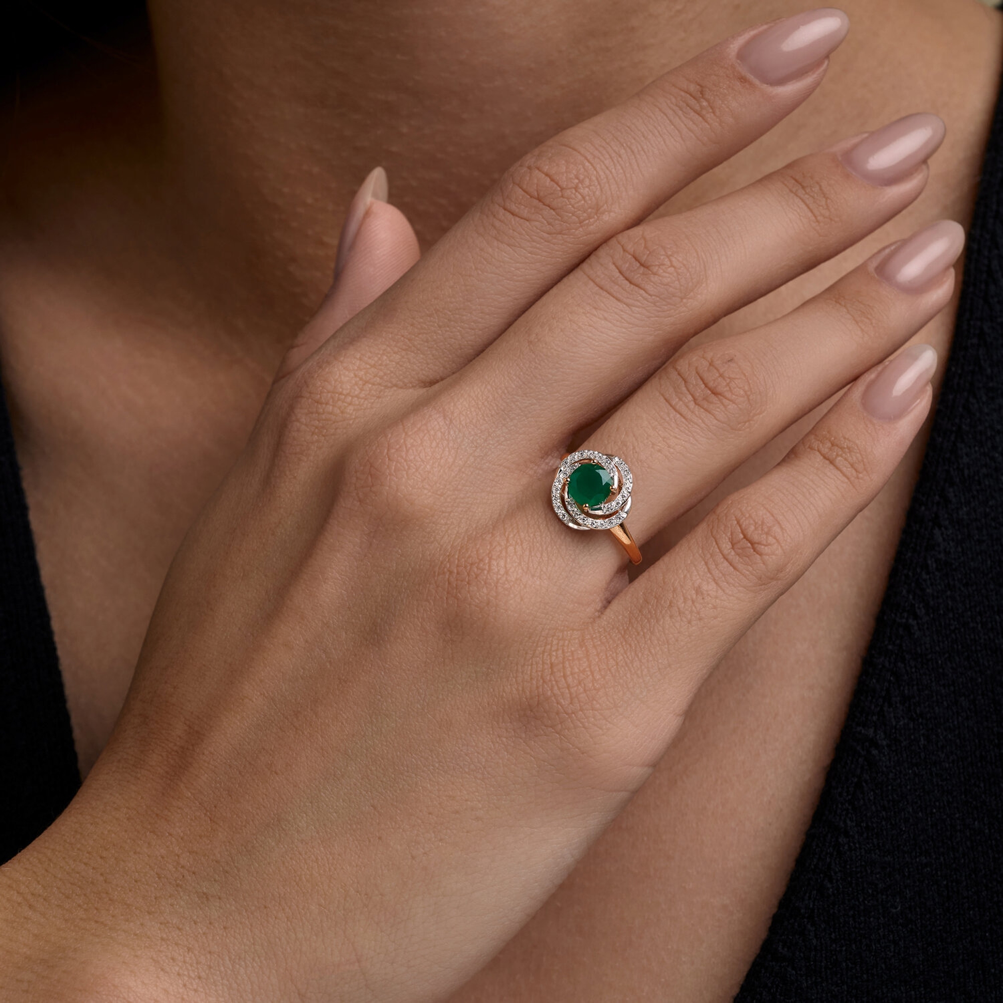 Золотое кольцо SOKOLOV 717337 с фианитом и агатом