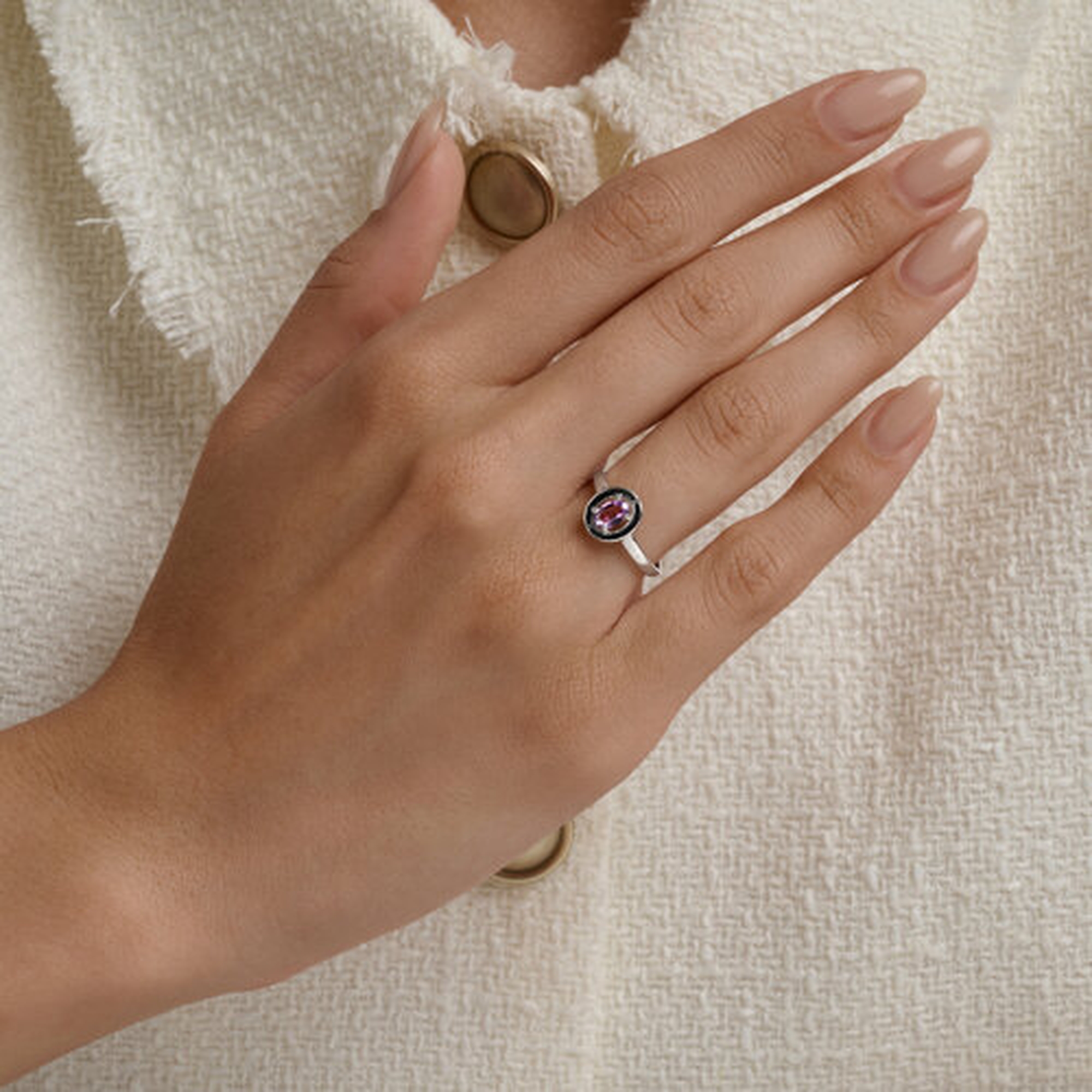 Серебряное кольцо SOKOLOV 92014841 с аметистом