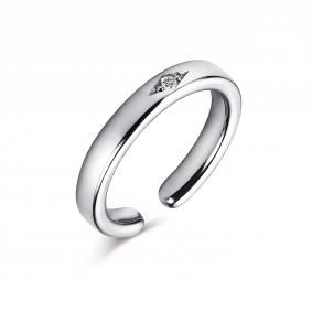 Серебряное кольцо АЛЬКОР 01-2614/00СВ-00 с Swarovski 01-2614/00СВ-00 фото