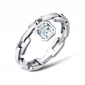 Серебряное кольцо АЛЬКОР 01-3879/00СВ-00 с фианитом 01-3879/00СВ-00 фото