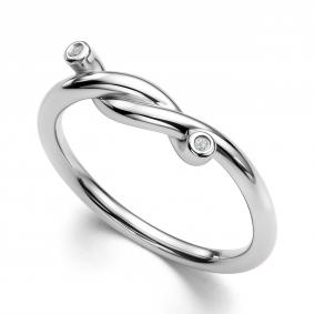 Серебряное кольцо АЛЬКОР 01-4332/00КЦ-00 с фианитом 01-4332/00КЦ-00 фото