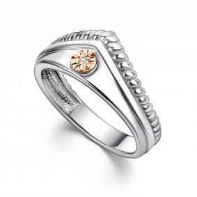 Серебряное кольцо АЛЬКОР с золотой накладкой и бриллиантом 01-4395/000Б-00 01-4395/000Б-00 фото