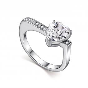 Серебряное кольцо АЛЬКОР с бриллианитом и фианитом 01-5719/00БТ-00 01-5719/00БТ-00 фото