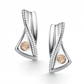 Серебряные серьги АЛЬКОР с золотой накладкой и бриллиантом 02-4391/000Б-00 02-4391/000Б-00 фото