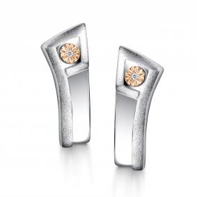 Серебряные серьги АЛЬКОР с золотой накладкой и бриллиантом 02-4392/000Б-00 02-4392/000Б-00 фото