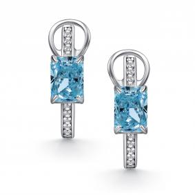 Серебряные серьги АЛЬКОР с бриллианитом и фианитом 02-4761/0БТ9-00 02-4761/0БТ9-00 фото