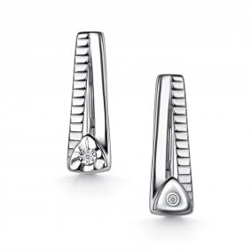 Серебряные серьги АЛЬКОР 02-5891/000Б-00 с бриллиантом 02-5891/000Б-00 фото