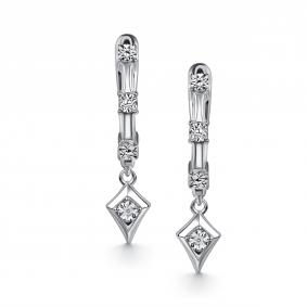 Серебряные серьги АЛЬКОР 02-5925/000Б-00 с бриллиантом 02-5925/000Б-00 фото