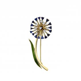 Брошь из лимонного золота Мастер Бриллиант 06M7-370323-00-02 с сапфиром и эмалью 06M7-370323-00-02 фото