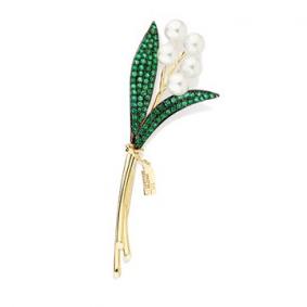 Брошь из лимонного золота Мастер Бриллиант 06M7-370359-01-55 с изумрудом и жемчугом 06M7-370359-01-55 фото