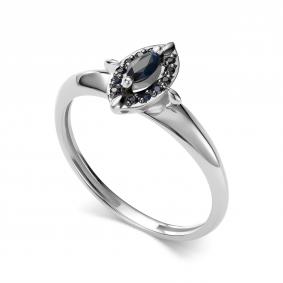 Кольцо из белого золота АЛЬКОР 17058-202 с сапфиром 17058-202 фото