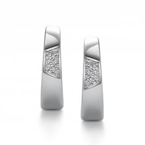 Золотые серьги АЛЬКОР 26602-200 с бриллиантом 26602-200 фото