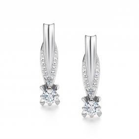 Золотые серьги АЛЬКОР 26636-200 с бриллиантом 26636-200 фото