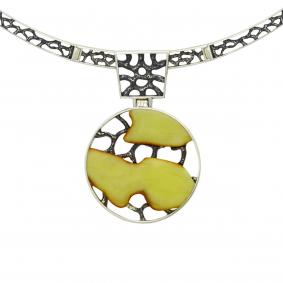 Колье из черненого серебра Дарвин 525034005aa-ж с янтарём 525034005aa-ж фото