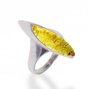 Серебряное кольцо Дарвин 920021313aa-л с янтарём 920021313aa-л фото