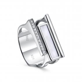 Серебряное кольцо KABAROVSKY K1-254-6200 с фианитом и перламутром K1-254-6200 фото