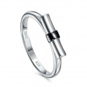 Серебряное кольцо KABAROVSKY K11-960-1089 с бриллиантом K11-960-1089 фото
