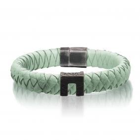 Кожаный браслет KABAROVSKY с декоративным элементом и замком из черненого серебра K4-055-92083 K4-055-92083 фото