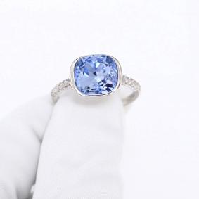 Серебряное кольцо ВЕРОНА Rq05016r с кварцем и цирконием Rq05016r фото