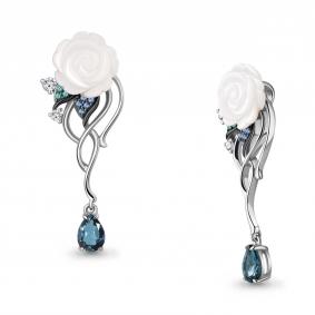 Серебряная подвеска AQUAMARINE А2477408АБГ с фианитом, гидротермальным сапфиром, гидротермальным изумрудом, Лондон топазом и перламутром А2477408АБГ фото