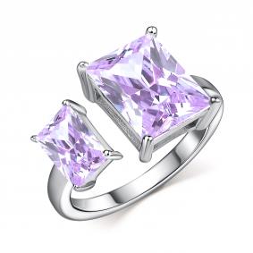 Серебряное кольцо GRIGORIEV Г01-10-01093-44-00 с фианитом Г01-10-01093-44-00 фото