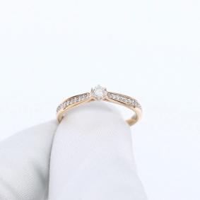 Золотое кольцо GRIGORIEV Г01-17-01299-51-00 с бриллиантом выращенным Г01-17-01299-51-00 фото