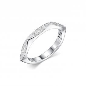 Серебряное кольцо Дар К-2389р00 с фианитом К-2389р00 фото