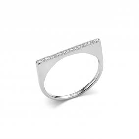Серебряное кольцо Дар К-2444р00 с фианитом К-2444р00 фото