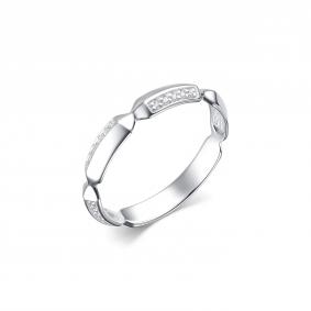 Серебряное кольцо Дар К-5132р00 с фианитом К-5132р00 фото