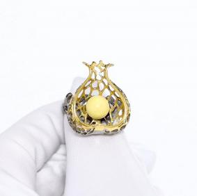 Кольцо из лимонного серебра Янтарная волна Я820849пк-б с янтарём Я820849пк-б фото