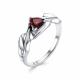 Серебряное кольцо АЛЬКОР 01-0586/00ГР-00 с гранатом