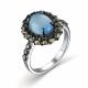 Серебряное кольцо АЛЬКОР 01-3102/000Х-17 с хризолитом, шпинелью и халцедоном