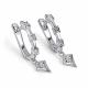 Серебряные серьги АЛЬКОР 02-5925/000Б-00 с бриллиантом