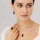 Серебряное колье АЛЬКОР 06-3236/0ЮСТ-00 с ювелирным кристаллом