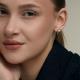 Золотые серьги SOKOLOV 7020183 с бриллиантом и чёрным бриллиантом