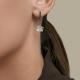 Серебряные серьги Diamant 94-121-00294-1 с ювелирным кристаллом